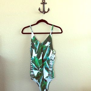 NWT Banana leaf one piece by Cupshe